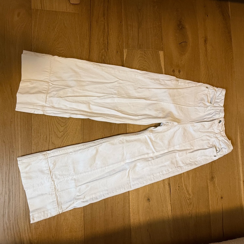 Zara Cropped Wide Jeans